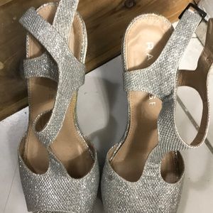 Rampage silver shoes size 7 1/2